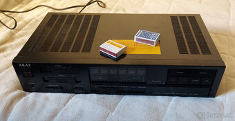 Predám vintage stereozosilovač AKAI AM - A301 - 12