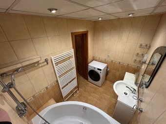 Na predaj 2-izbový byt s loggiou v Humennom sídlisko 2A - 12