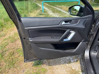 Peugeot 308 SW 1.5 HDI 130 - 12