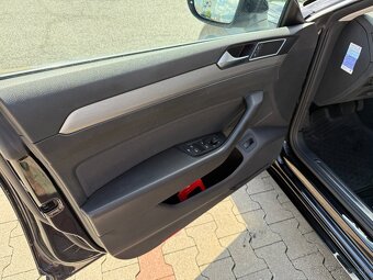 Volkswagen Arteon 2.0 TDI SCR BMT DSG - 12