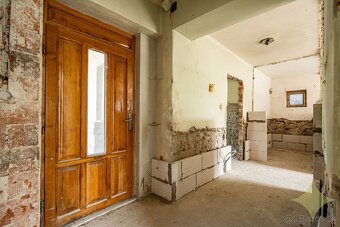 Exkluzívne na predaj rodinný dom s pozemkom 754m2 priamo v c - 12