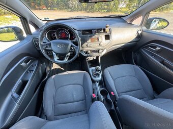 Kia Rio 1.1 CRDi LX - 12