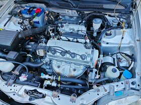 Honda Civic 1.5 Vtec - 12
