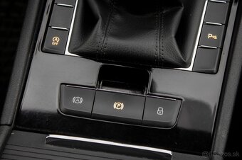 Škoda Superb Combi 1.6 TDI Ambition - 12