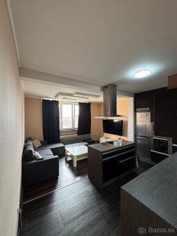 🏡 Na predaj: Štýlový 2,5-izbový byt v Holíči – stačí sa len - 12