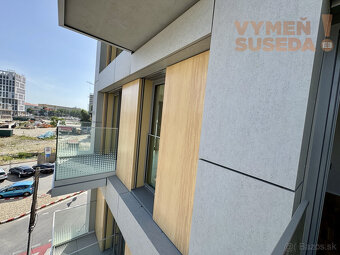VYMEŇ SUSEDA - VÝNIMOČNÝ PRIESTRANNÝ 3 IZB. BYT S DVOMA BAL - 12