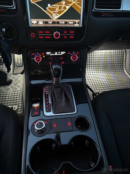 Predám/vymením Volkswagen Touareg 3.0 TDI V6 176 kW 4x4 - 12