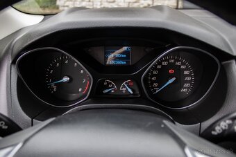 Ford Focus Kombi 1.0 EcoBoost Trend - 12