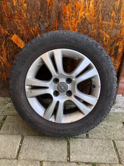 Opel Corsa D 1.4 16v - 12
