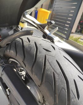 HONDA CROSSRUNNER VFR800X - 12