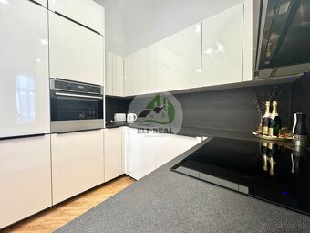 Nadštandardný 2-izbový byt  (81m2) na prenájom v centre Koší - 12