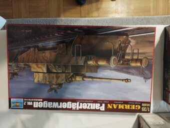 Modely vojenske - 12