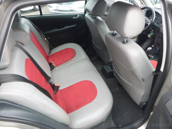 Škoda Fabia Combi 1,2i 12v 2007 - 12