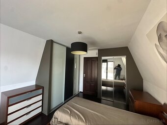 Predám celoročne obývateľnú záhradnú chatu/dom v Dúbravke - 12