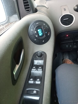 Renault Espace 2,2 diesel - 12