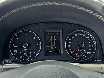 Volkswagen Touran 2.0 TDI Comfortline DSG - 12