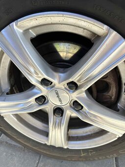 Kia Cee'd SW 1.6 2009  93kw - 12