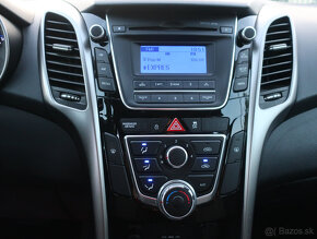 Odstúpim leasing na Hyundai i30 2013 CRDi, 1.majiteľ-AUTOMAT - 12