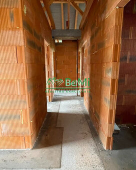 Rodinný dom – Veľké Bierovce Novostavba Hrubá stavba - 12