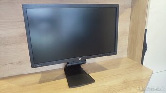 Monitor HP E231 – FULL HD – ako nový - 12