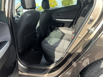 Kia Ceed SW 1.6 GDI AT 141tis.km - 12