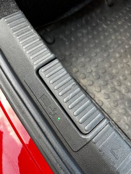 Škoda Superb Sportline 2.0TDi 4x4 140kw DSG - 12