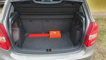 Škoda Fabia 1,4i/16V, naj.Original 40.000km, Garážovana. - 12