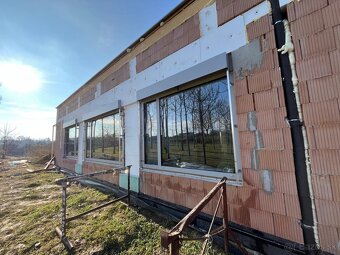 Vonkajšie hliníkové zaluzie a krycie plechy - 12