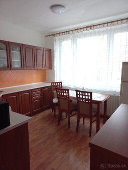 Prenajmem 1 izb.byt v centre KE-Palárikova 3 - 12