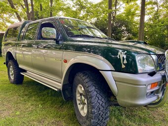 Mitsubishi L200 - 12