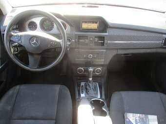 GLK 220 CDI BlueEfficiency 4Matic 2010 bez koroze - 12