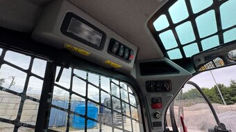 Na prodej: Kompaktní pásový nakladač Cat 299D3 XE (2021) - 12