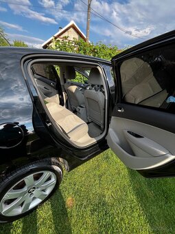 Peugeot 308 -1,6hdi 82KW - 12