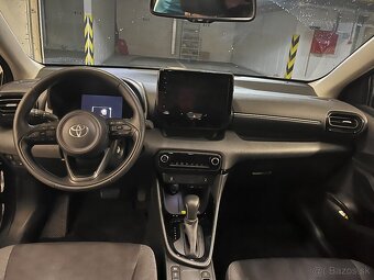 predam TOYOTA Yaris NG MC24 - 1.5 TNGA  Style,SK povod,1.maj - 12