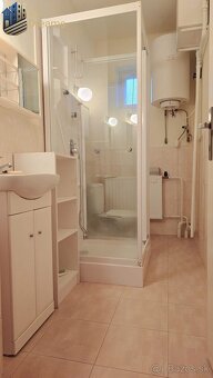 Dom na najkrajšom mieste v obci Jelšovce - 12