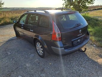 Renault MEGANE GRANDTOUR 2,0 dCI - 12