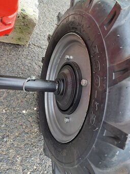 Predám malotraktor Vari s motorom honda gsv - 12