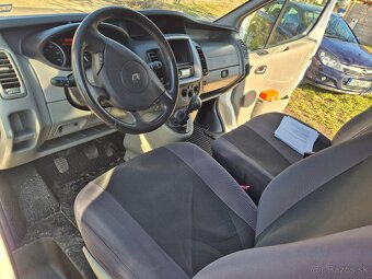 Renault Trafic - 12