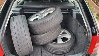 Predam skoda octavia 2 DIESEL - 2006 - 12