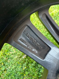 Škoda Triton 5x112 R17 215/55 - 12