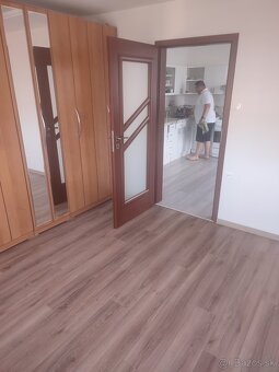 Prenájom 3 izbový byt - 12