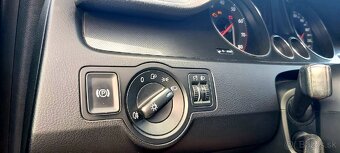 Volkswagen Passat B6 - 12