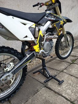 Suzuki rmz 450 - 12