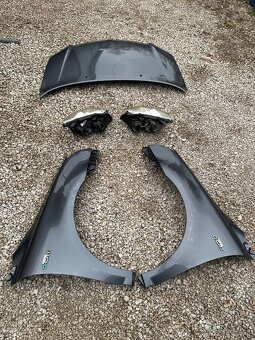 Predám nárazník Blatník Svetlo Kufor Sklo Toyota Avensis T25 - 12