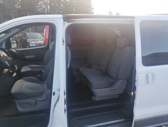 Hyundai H1 H-1 2.5 CRDi Tour  8 miest - 12