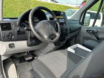Mercedes-Benz Sprinter 2.2 CDI Sanitné vozidlo - automat - 12
