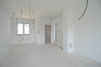 33Reality | Na predaj 3.izbový rodinný dvojdom v Dun Streda. - 12