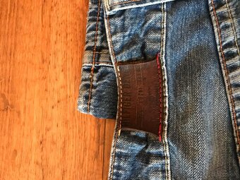 TOMMY HILFIGER originál pánske rifle w43/l32 - 12