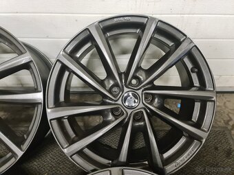 BORBET 5X112 R18 7,0J ET43 ALU DISKY - 12