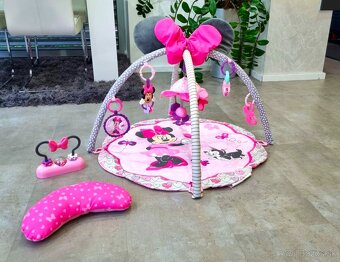 HRACIA DEKA PODLOŽKA PRE DIEŤA - 12